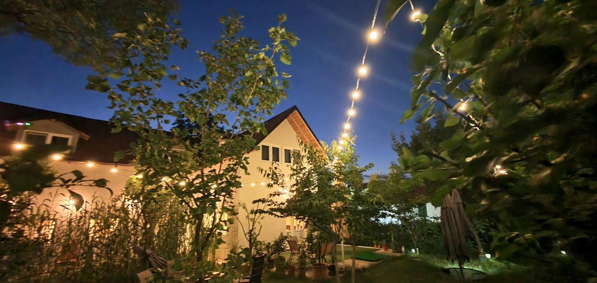Forest Inn Izvorani Buitenkant foto
